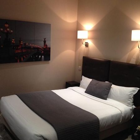 Hotel Cosy Monceau Paryż Zewnętrze zdjęcie